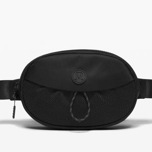Lululemon Take it On Belt Bag NWT